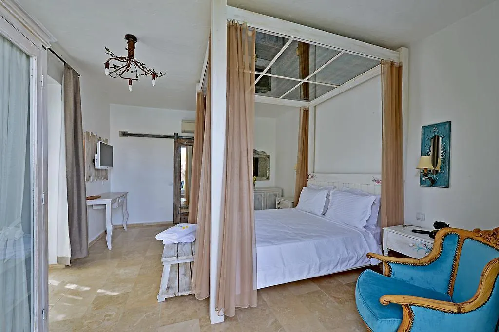 Bay C Hotel Alacati 2*,  Turkey